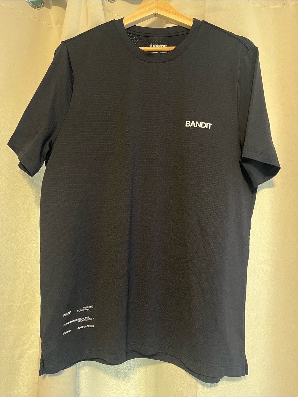 Bandit Men's Black Micromesh Running T Shirt